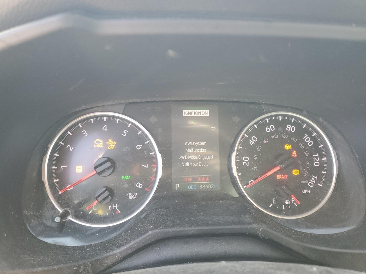 2T3P1RFV8MW199772 2021 Toyota Rav4 Xle