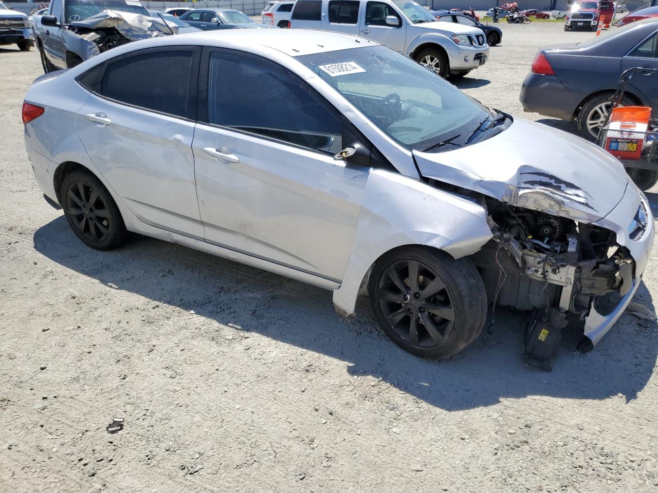 2013 Hyundai Accent Gls vin: KMHCU4AE7DU462875