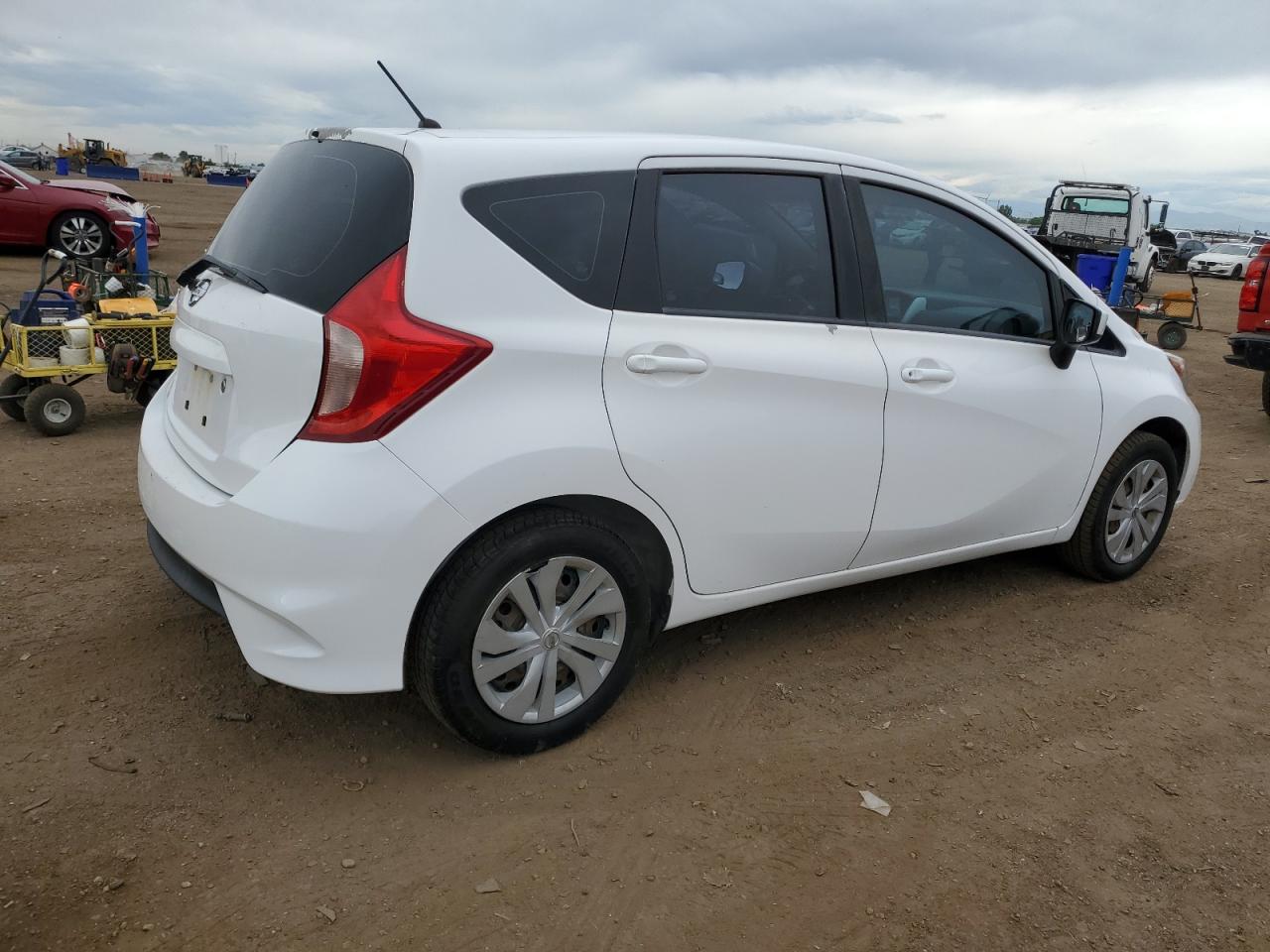 2018 Nissan Versa Note S vin: 3N1CE2CP1JL356158