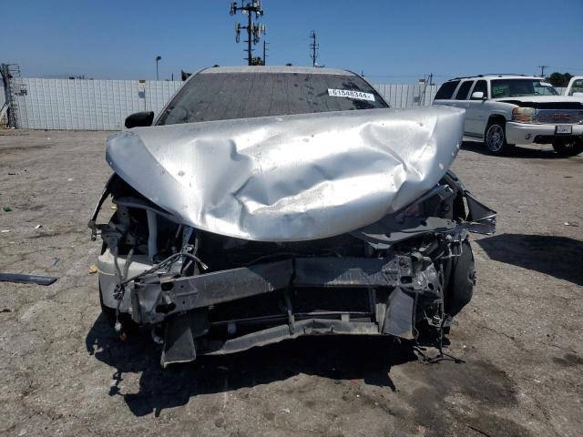 VIN 4T1BF1FK1GU257270 2016 Toyota Camry, LE no.5