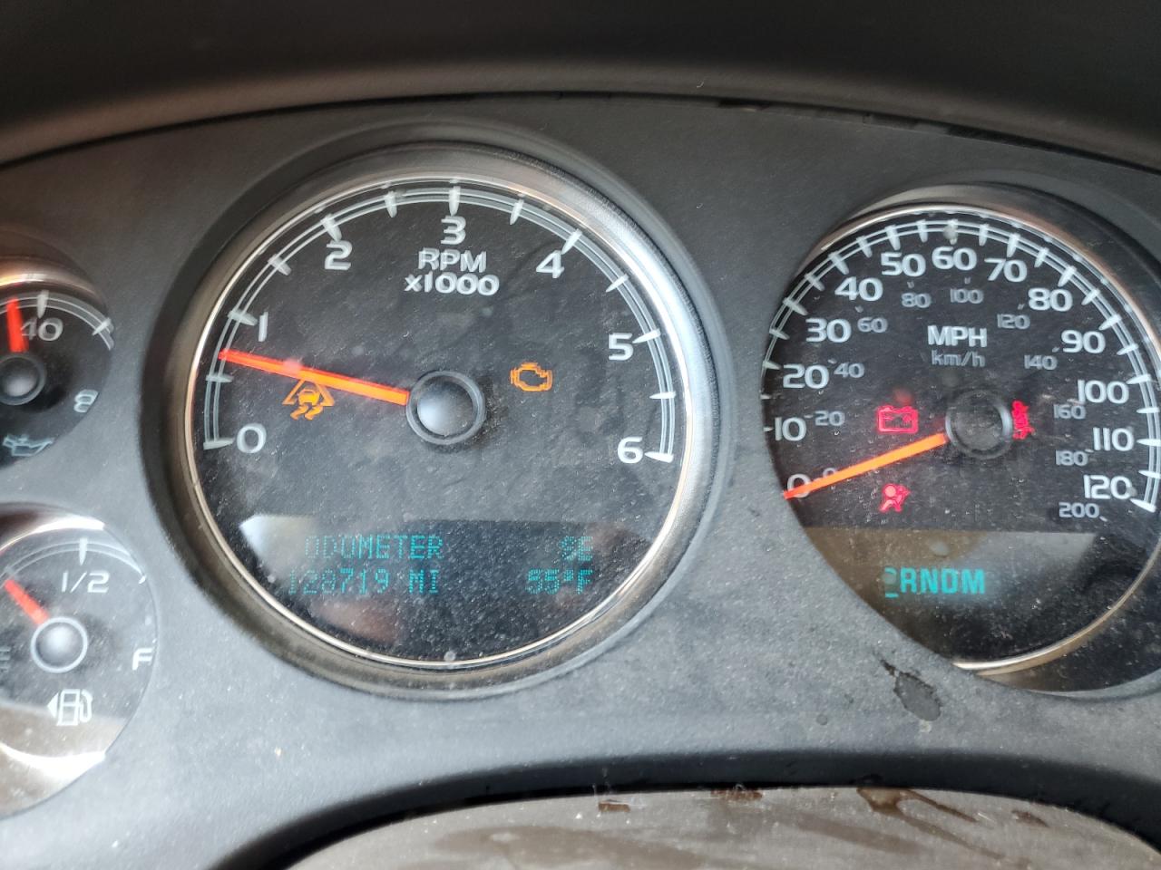 1GNSCCE00BR390839 2011 Chevrolet Tahoe C1500 Ltz