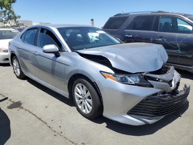 VIN 4T1B11HK3KU743132 2019 Toyota Camry, L no.4