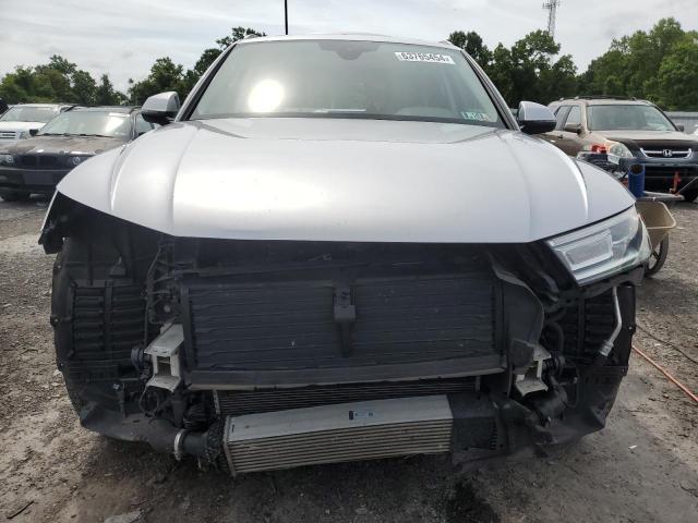 VIN WA1ANAFY3K2113595 2019 Audi Q5, Premium no.5