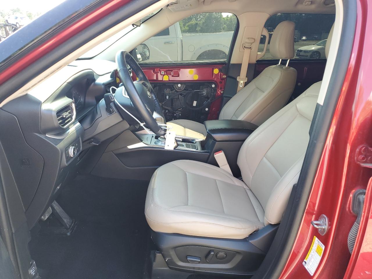 1FMSK7DH5MGA37534 2021 Ford Explorer Xlt