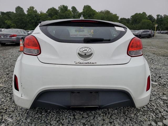 VIN KMHTC6AD5GU281641 2016 Hyundai Veloster no.6