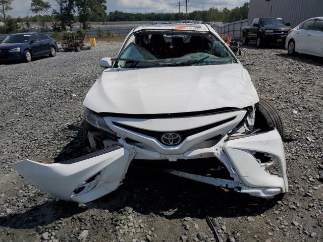 VIN 4T1B11HK4JU035082 2018 Toyota Camry, L no.5