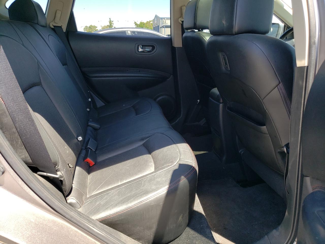 JN8AS5MV1AW126811 2010 Nissan Rogue S