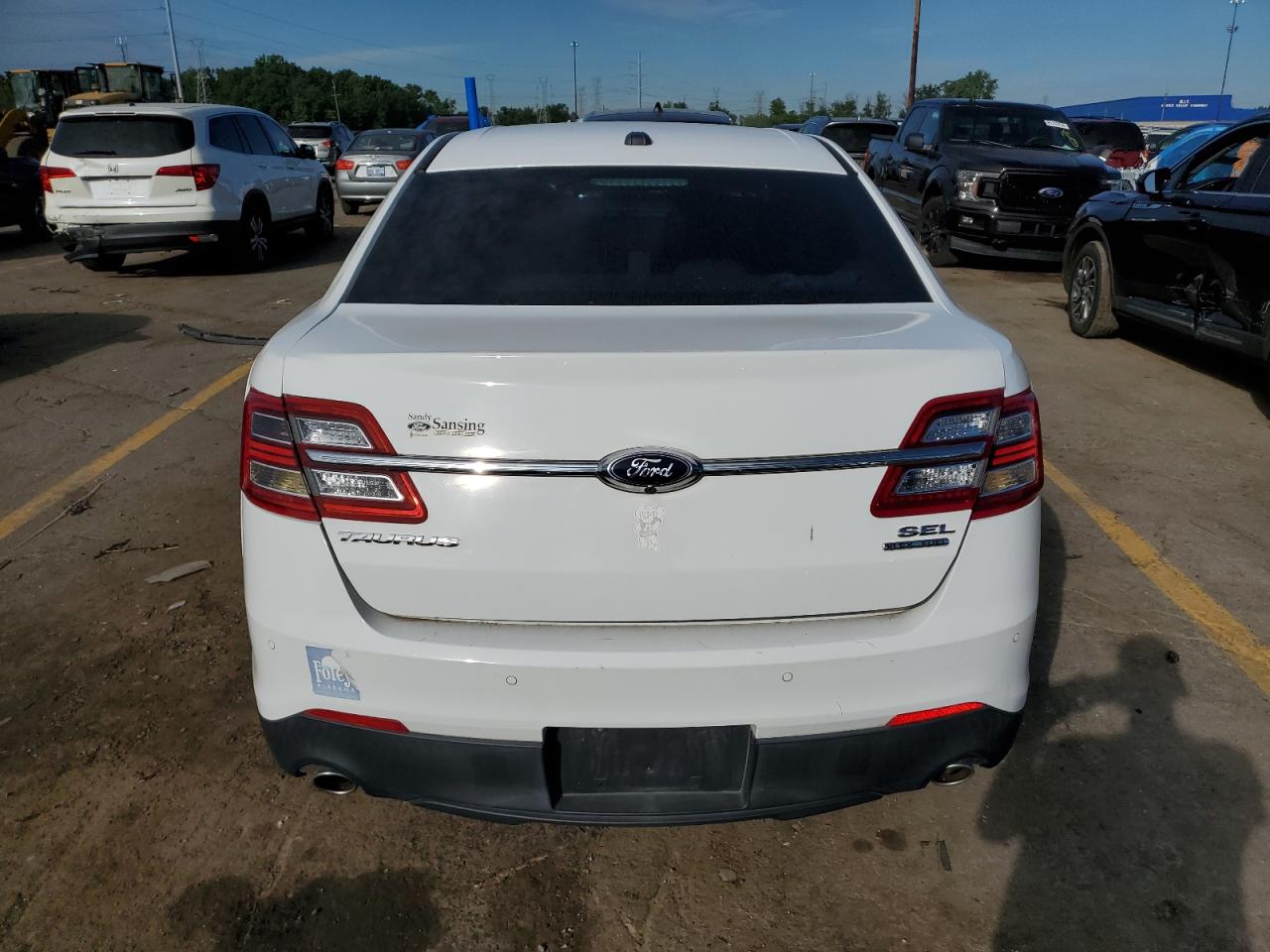 1FAHP2E8XEG112897 2014 Ford Taurus Sel