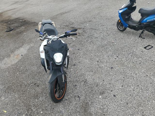 2012 KTM 990 SUPERM VBKVS9408CM989353