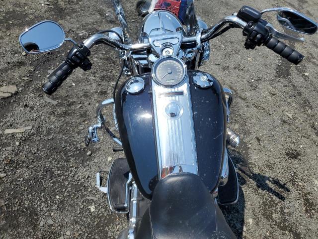 2013 HARLEY-DAVIDSON FLHRC ROAD 1HD1FRM15DB623312