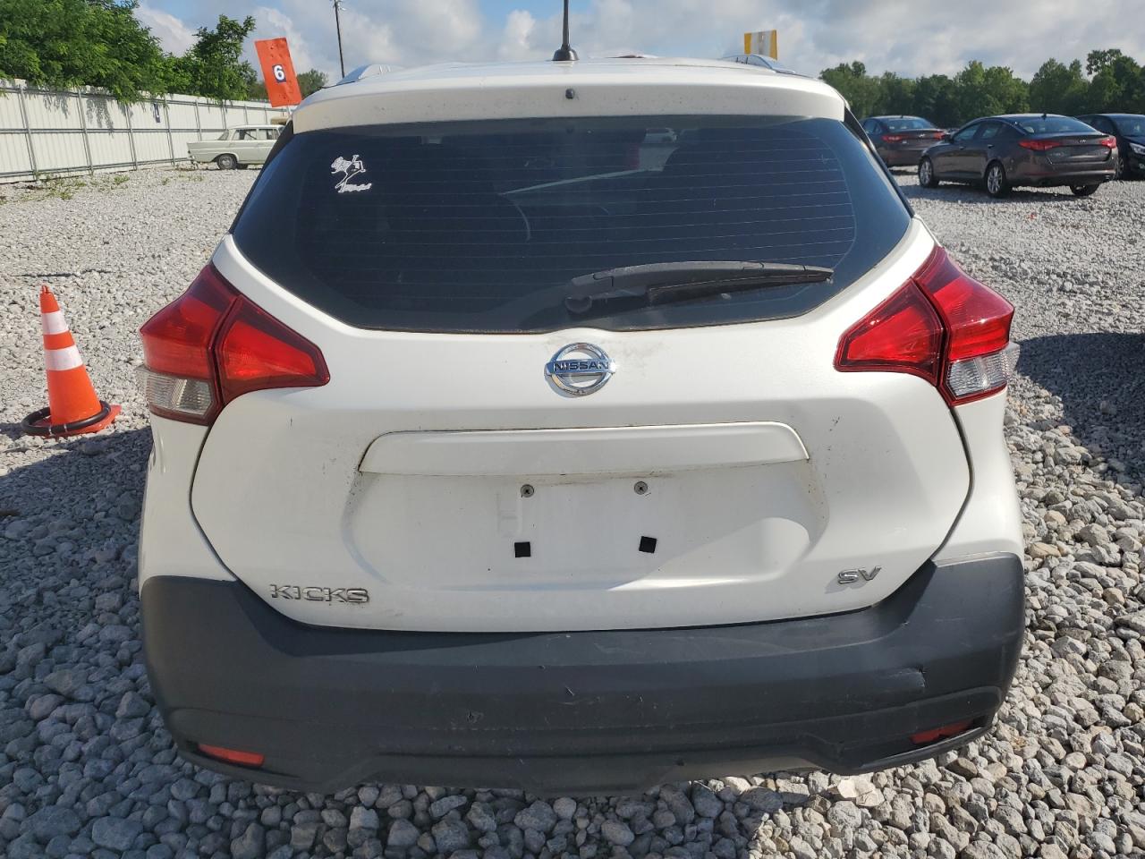 2018 Nissan Kicks S vin: 3N1CP5CU9JL514246