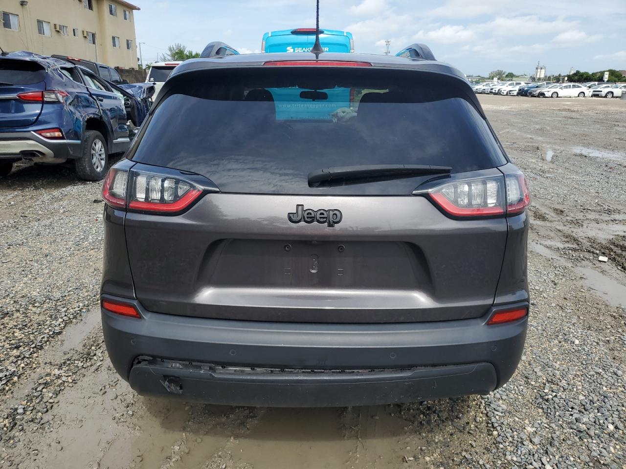 1C4PJLLB4KD416719 2019 Jeep Cherokee Latitude Plus
