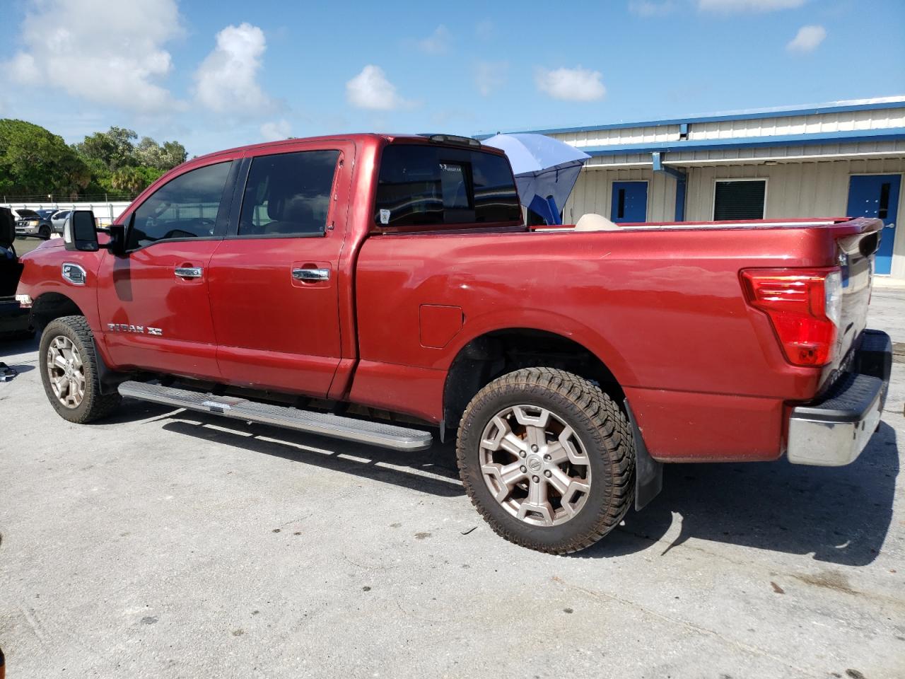 1N6BA1F47GN505114 2016 Nissan Titan Xd Sl