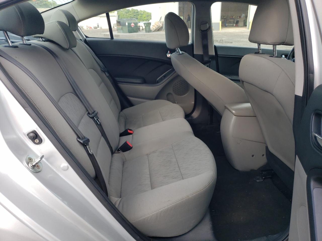 KNAFK4A62G5612936 2016 Kia Forte Lx