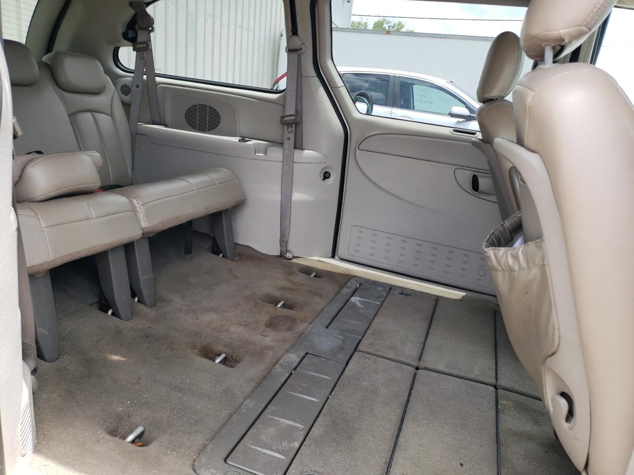 2A4GP44R36R665994 2006 Chrysler Town & Country Lx