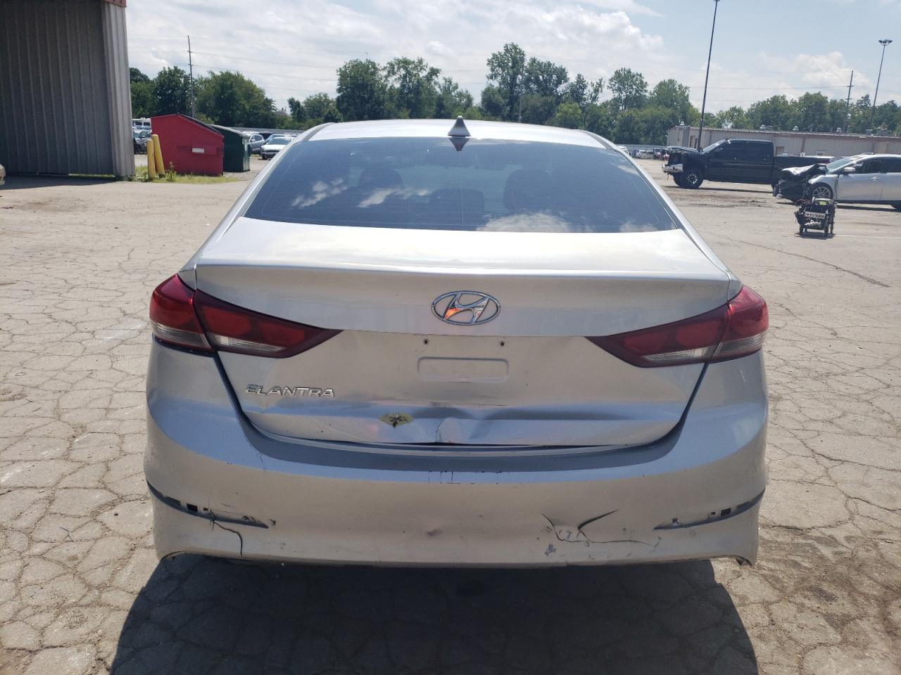 2017 Hyundai Elantra Se vin: 5NPD74LF1HH102281