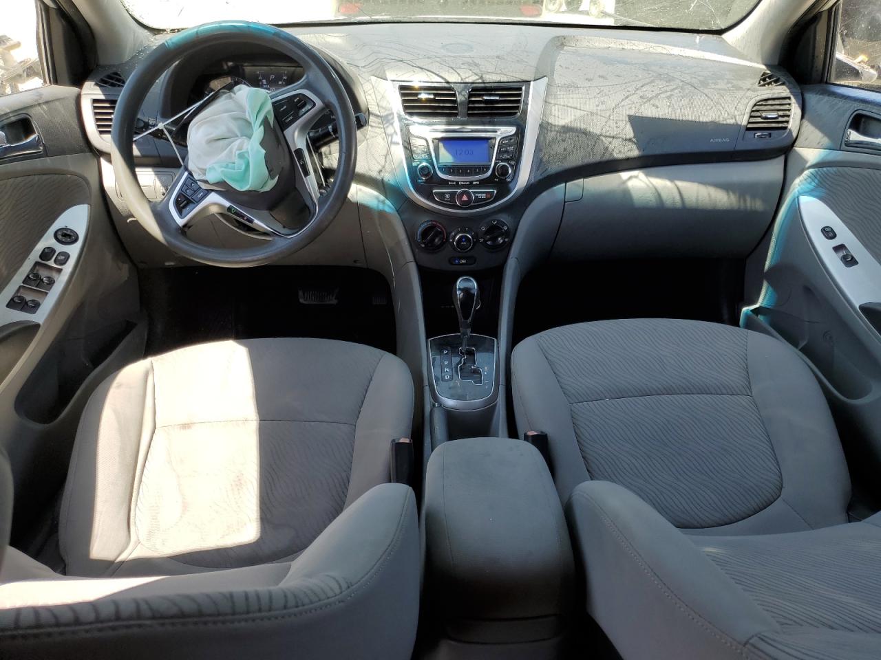 2013 Hyundai Accent Gls vin: KMHCU4AE7DU462875