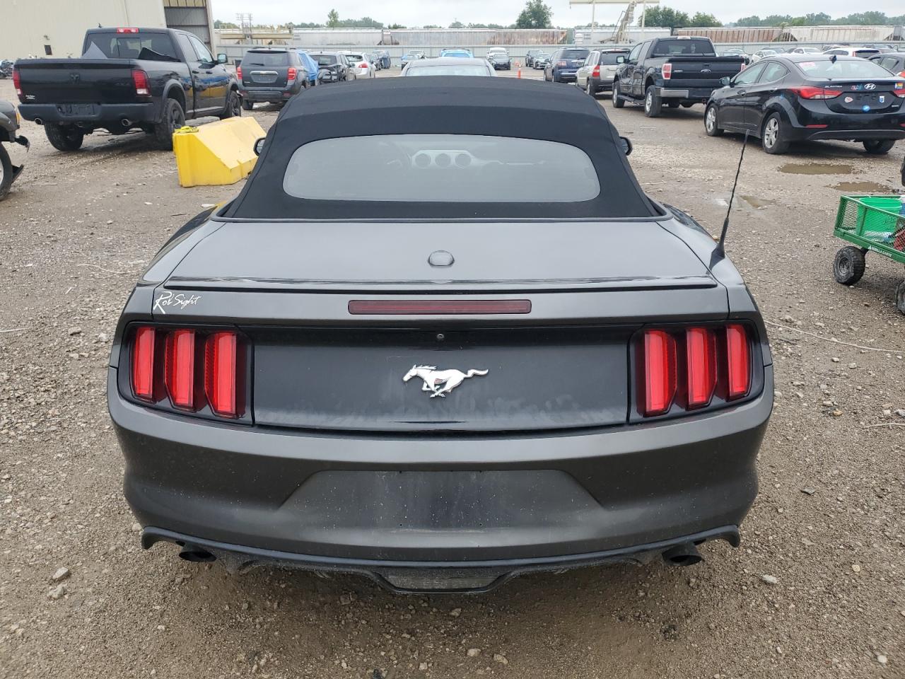 1FATP8UH4H5320322 2017 Ford Mustang