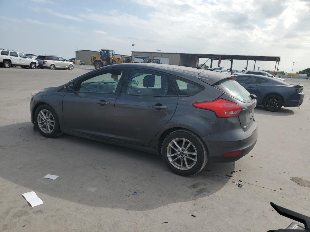 2017 Ford Focus Se vin: 1FADP3K27HL318940