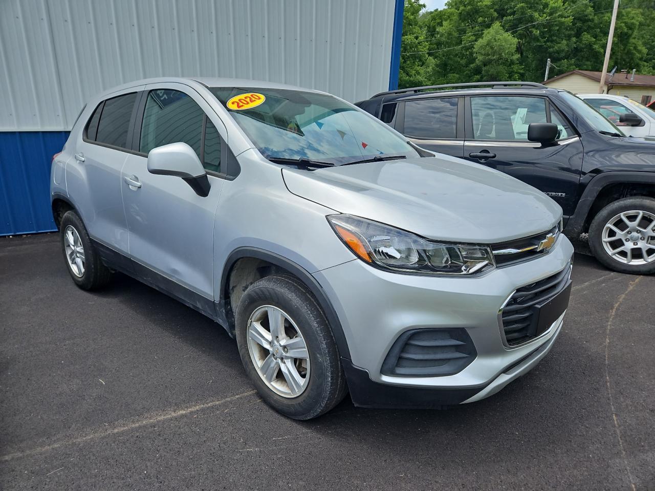 2020 Chevrolet Trax Ls vin: KL7CJNSB1LB017384