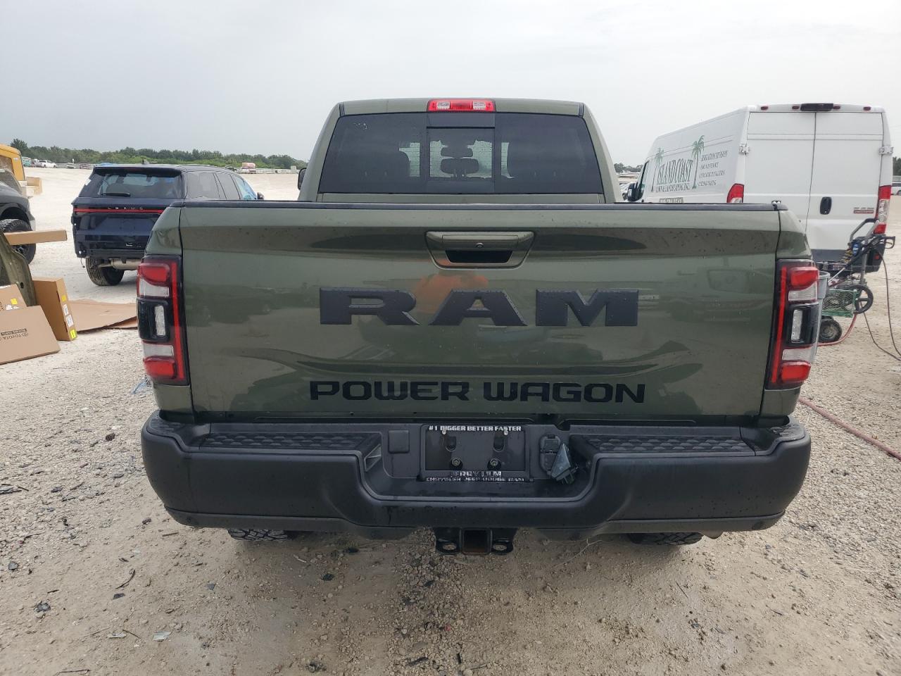 2022 Ram 2500 Powerwagon vin: 3C6TR5EJ0NG243853