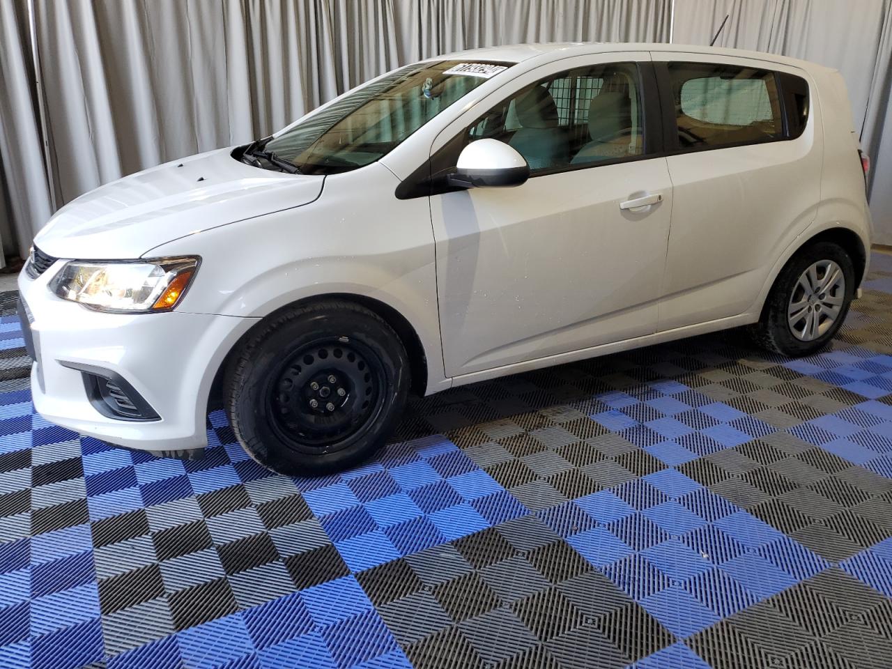 2019 Chevrolet Sonic vin: 1G1JG6SB5K4144682