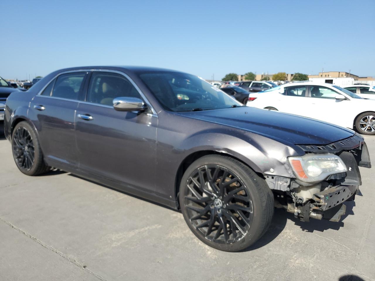 2013 Chrysler 300 vin: 2C3CCAAG6DH589308