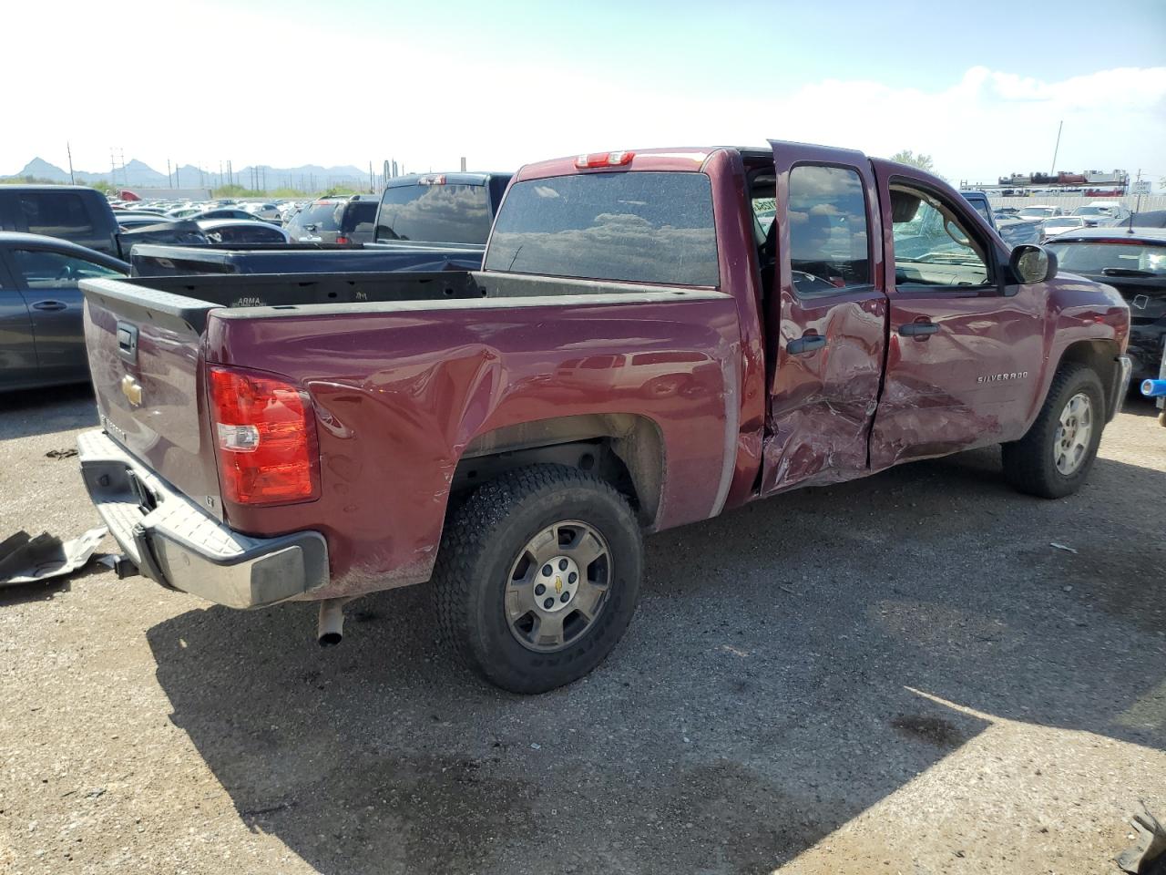 2013 Chevrolet Silverado K1500 Lt vin: 3GCPKSE75DG153713