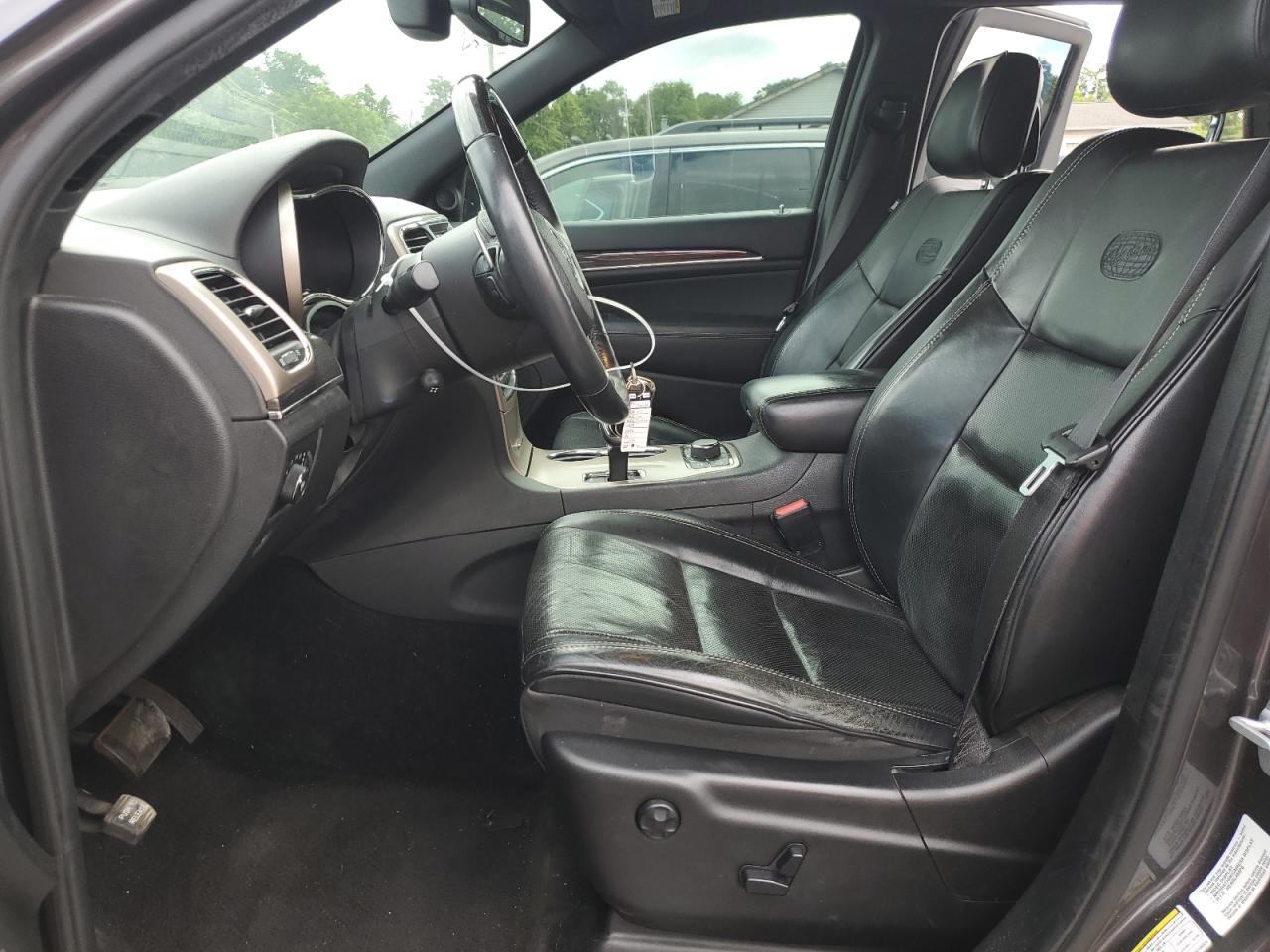 1C4RJFCG8EC134325 2014 Jeep Grand Cherokee Overland