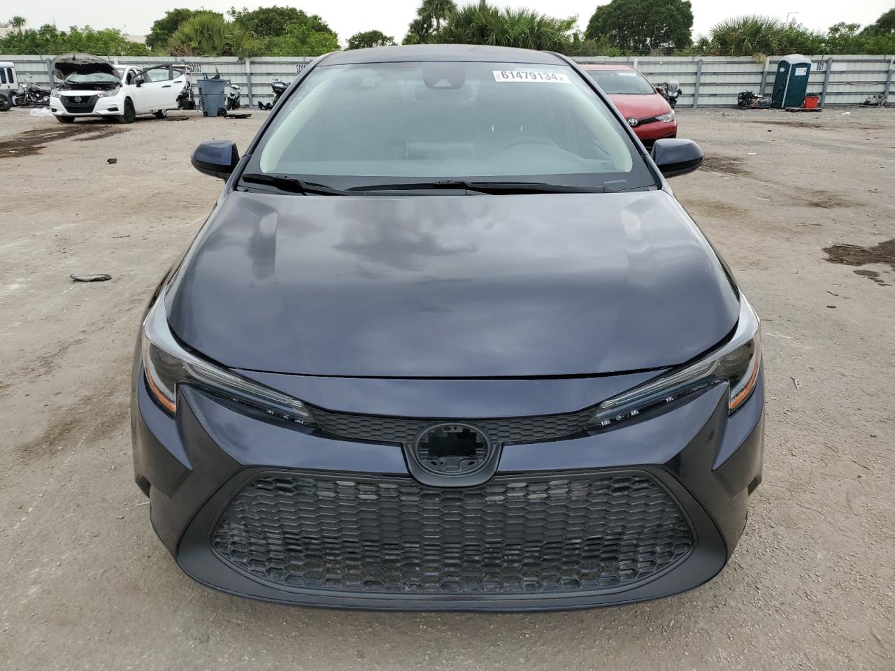 2020 Toyota Corolla Le vin: JTDEPRAE7L075244