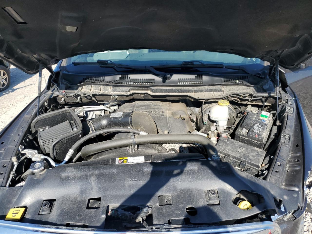 3C6RR7LT2HG525703 2017 Ram 1500 Slt