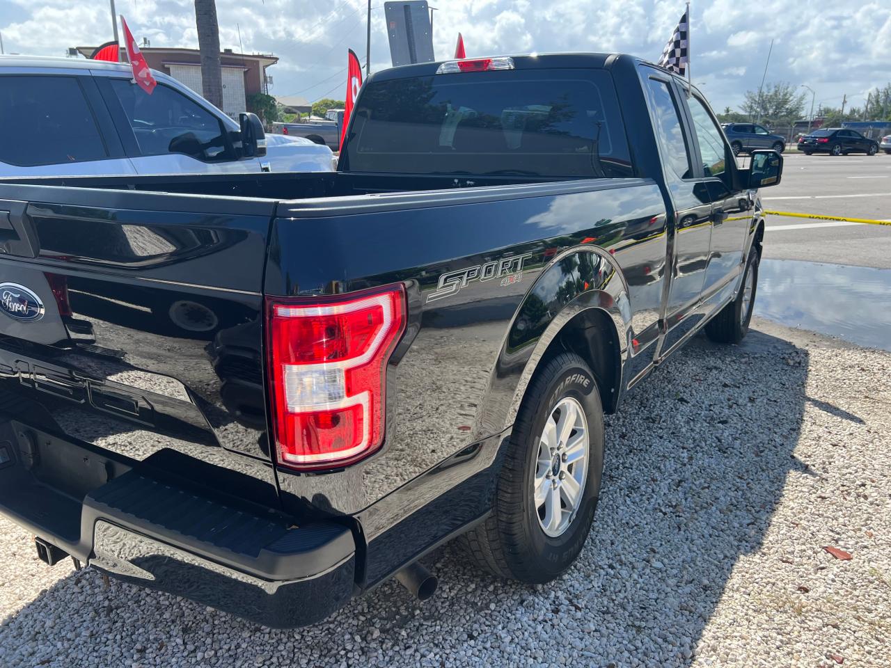 2019 Ford F150 Super Cab vin: 1FTEX1EB8KFA48363