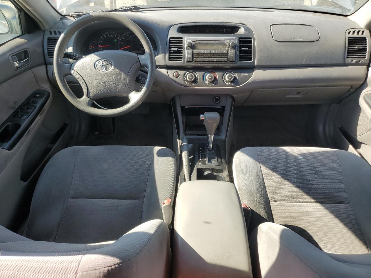 4T1BF30K75U613609 2005 Toyota Camry Le