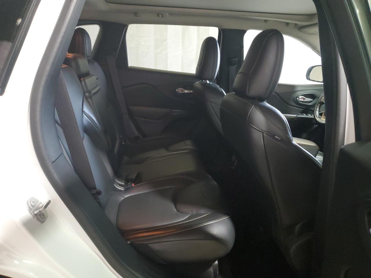 1C4PJMDB7GW327159 2016 Jeep Cherokee Limited