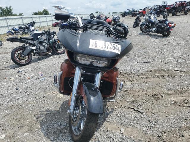 2015 HARLEY-DAVIDSON FLTRUSE CV 1HD1TAN12FB963092