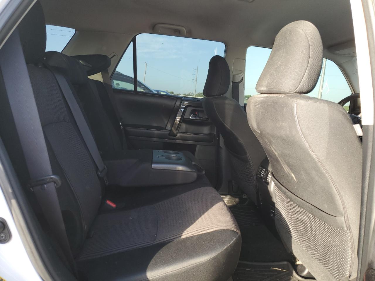 JTEBU5JR2E5200598 2014 Toyota 4Runner Sr5