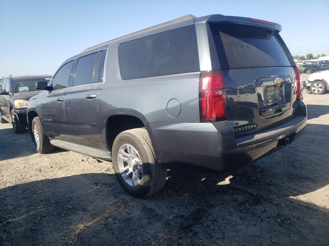 CHEVROLET SUBURBAN C1500 LS