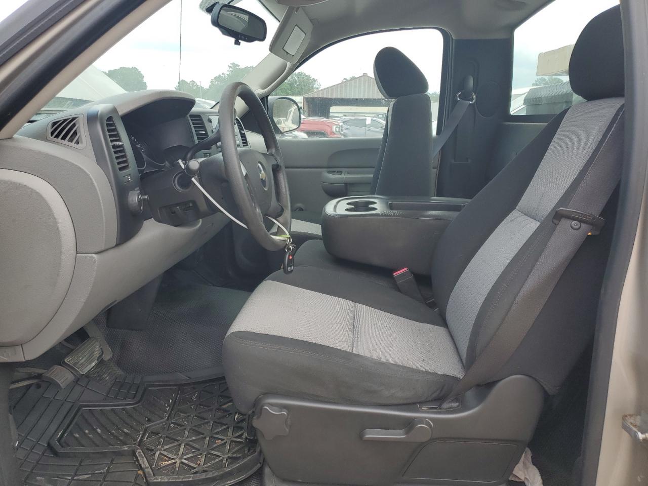 1GCEC14X18Z275085 2008 Chevrolet Silverado C1500