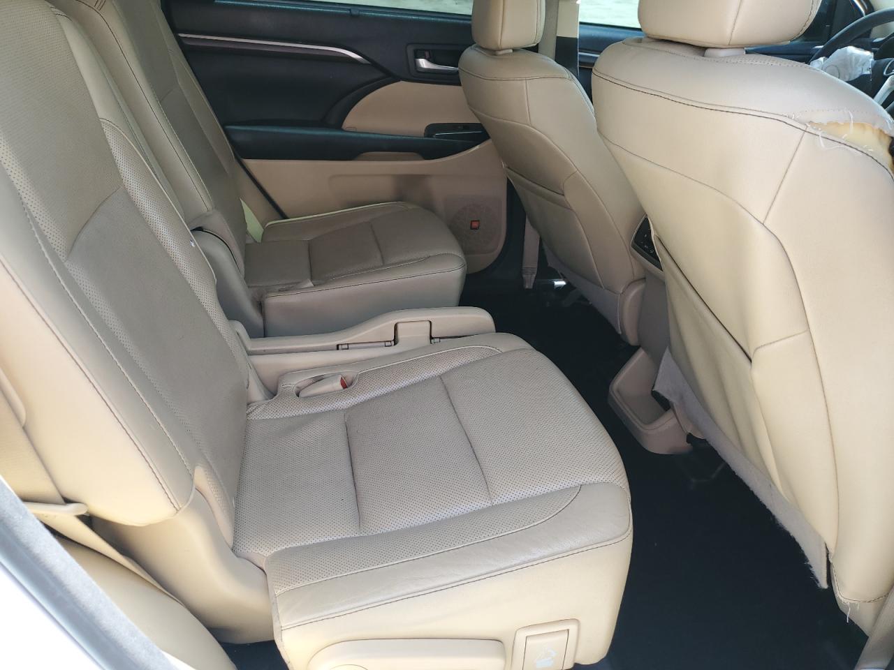 5TDYKRFH5GS176385 2016 Toyota Highlander Limited