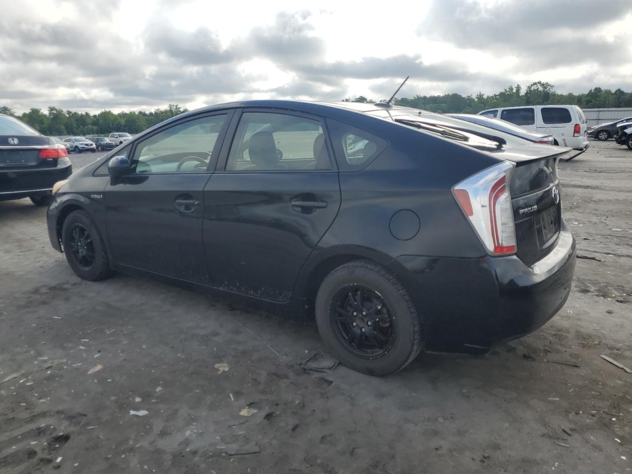 2013 Toyota Prius vin: JTDKN3DU6D5665065