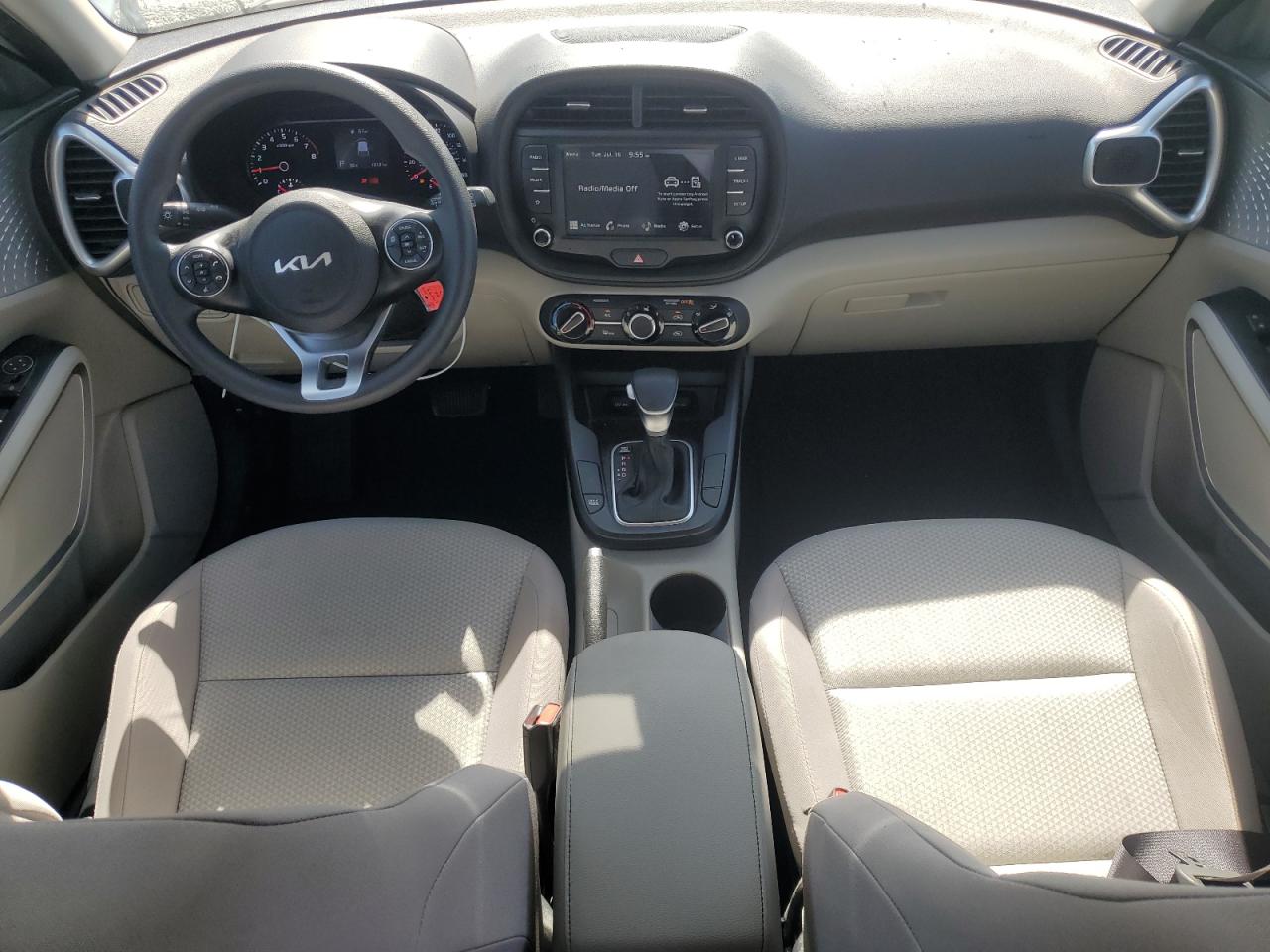 KNDJ23AU3N7186813 2022 Kia Soul Lx