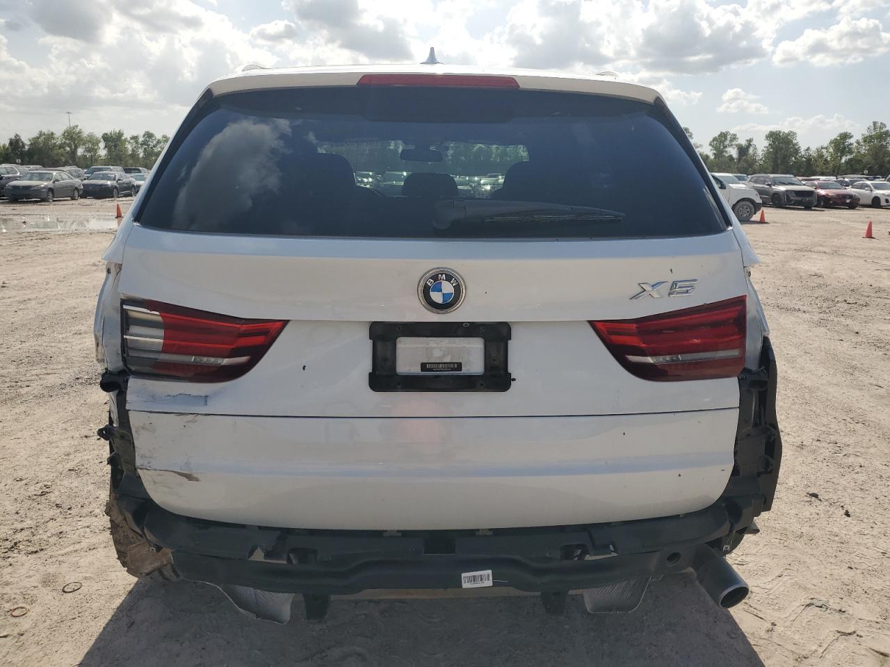 5UXKR2C30H0X05486 2017 BMW X5 Sdrive35I