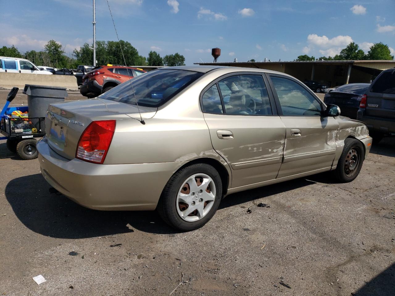 kmhdn46d45u105897 KMHDN46D45U105897 2005 Hyundai Elantra Gls