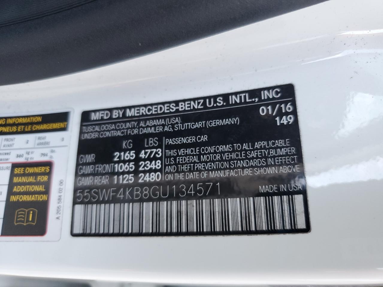 55SWF4KB8GU134571 2016 Mercedes-Benz C 300 4Matic