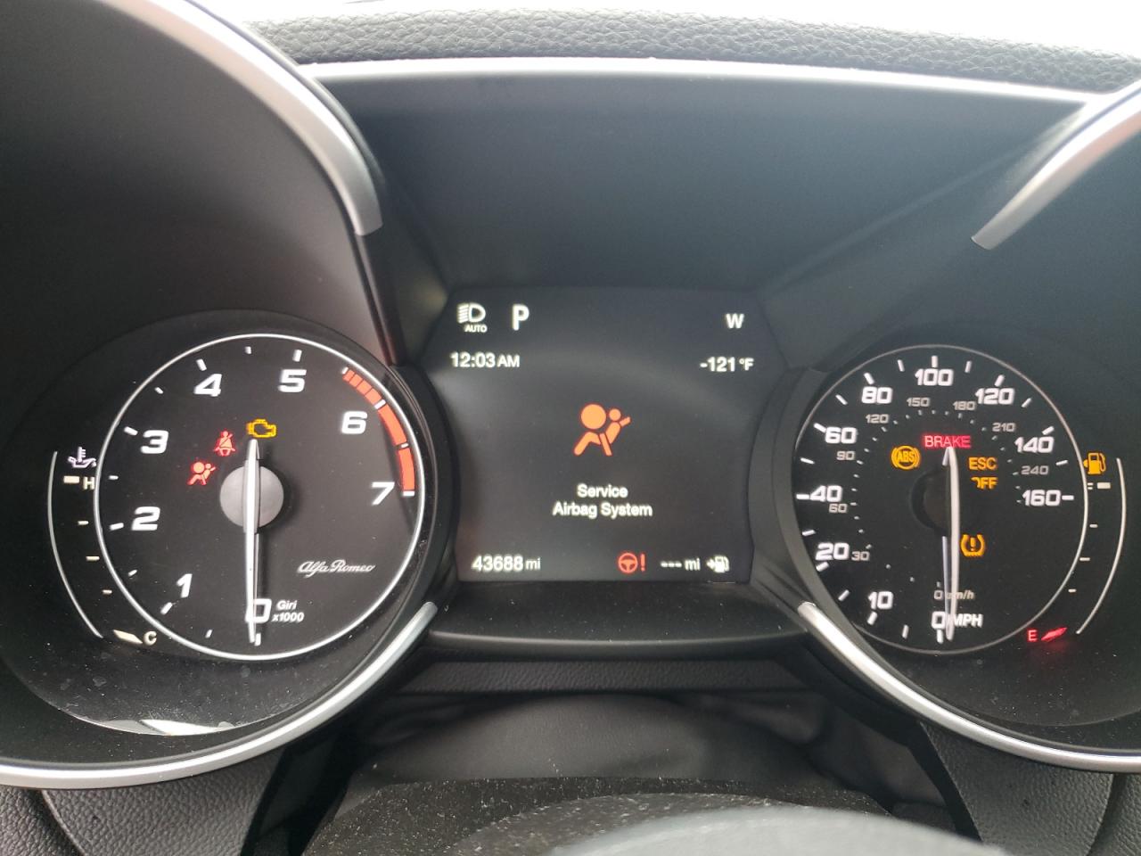 ZARFAMAN9K7620841 2019 Alfa Romeo Giulia