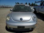 VOLKSWAGEN NEW BEETLE photo