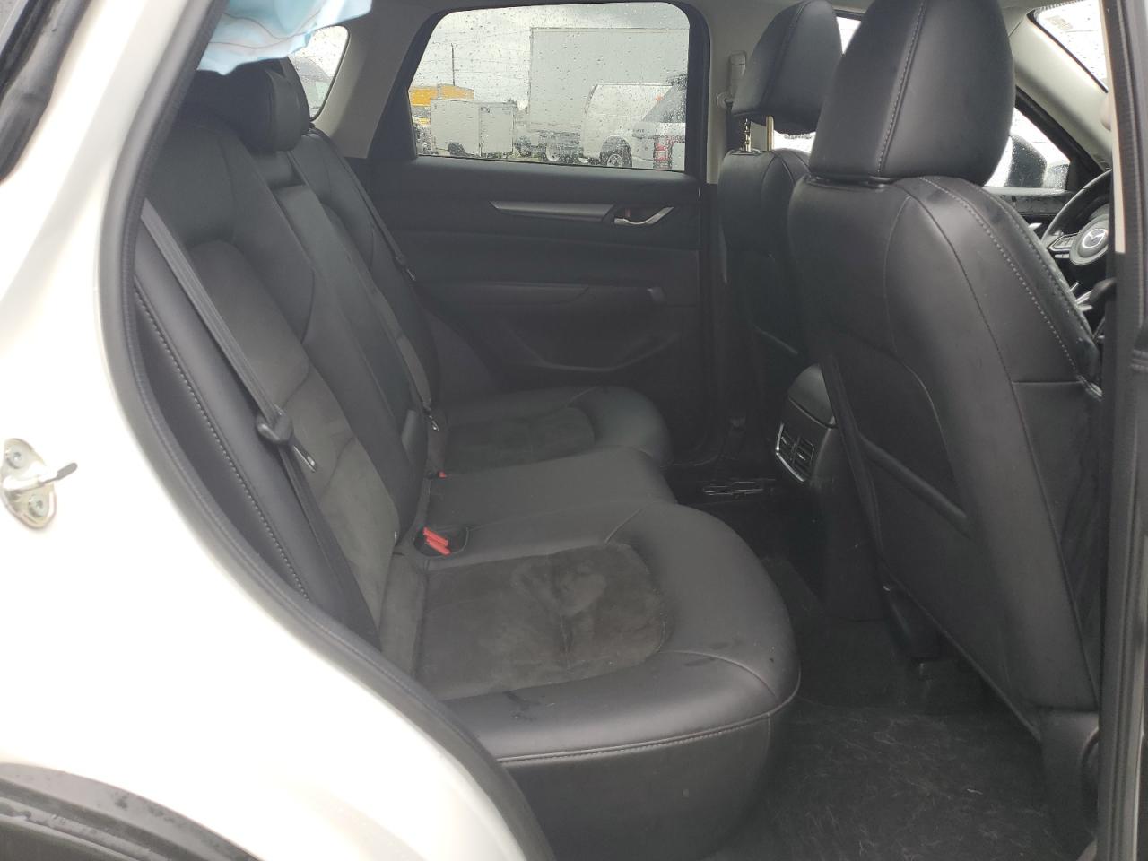 JM3KFBCM2J0400412 2018 Mazda Cx-5 Touring