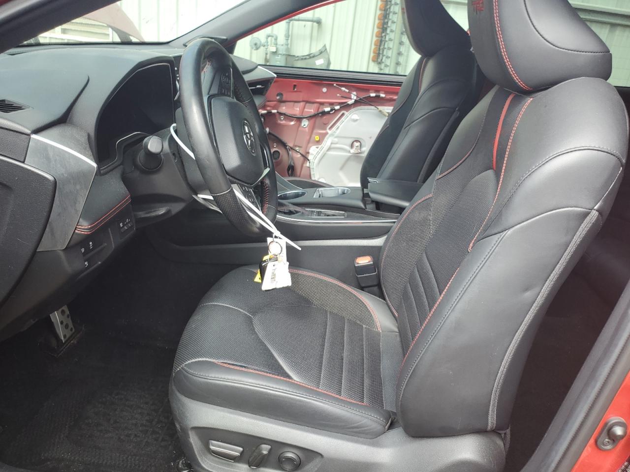 4T1FZ1FB8LU045081 2020 Toyota Avalon Xse