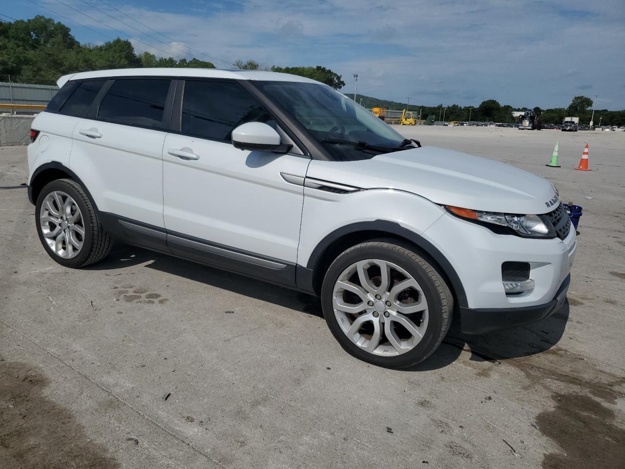 2015 Land Rover Range Rover Evoque Pure Premium vin: SALVR2BG2FH075464