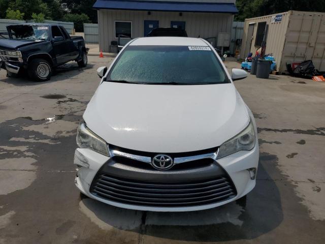 VIN 4T1BF1FK6GU122074 2016 Toyota Camry, LE no.5